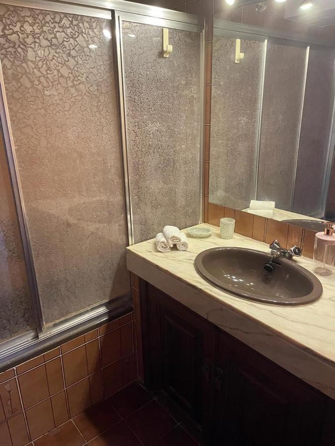 פואנגירולה Apartamento Primera Linea Playa. מראה חיצוני תמונה